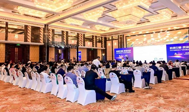 载誉前行!巴德士强势斩获“2025年度涂料行业影响力品牌”四项殊荣