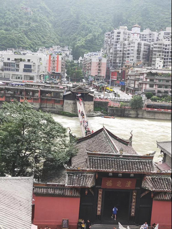 成都巴德士户外拓展之旅