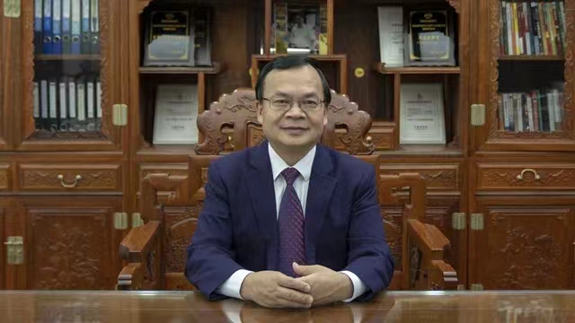 巴德士方学平:“6+1”赛道齐头并进 多措并举“破壁”突围 ——第十五届金漆奖年度风云人物系列 巴德士方学平:“6+1”赛道齐头并进 多措并举“破壁”突围 ——第十五届金漆奖年度风云人物系列