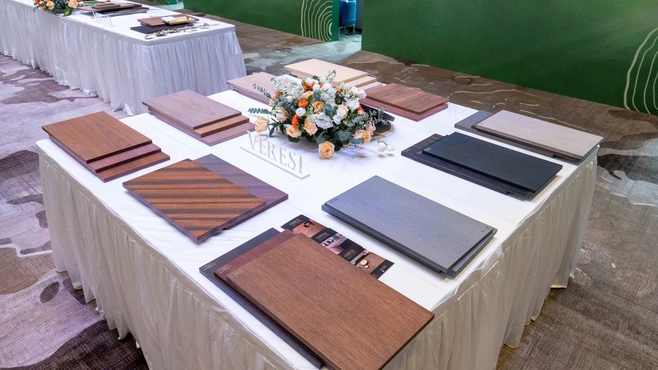 意式漆艺·定制之美——VERESI米兰设计周私享会(佛山站)圆满落幕 意式漆艺·定制之美——VERESI米兰设计周私享会(佛山站)圆满落幕